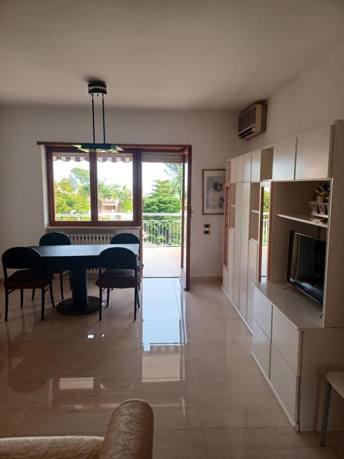 Appartamento Viale Unità D'Italia Formia Esterno foto